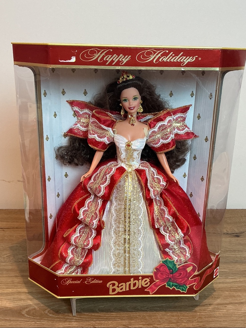Barbie 1997 Special Edition Holiday Barbie  in Red, White & Gold- NEW IN Box